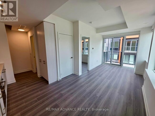 Building Photo - 75 Curlew Dr