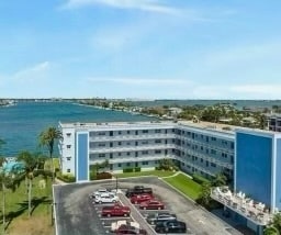 Building Photo - 5555 Gulf Blvd