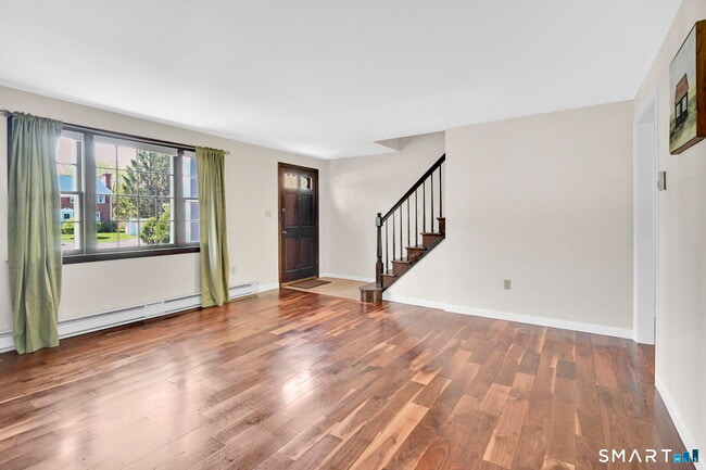 Building Photo - 61 Brandywine Ln