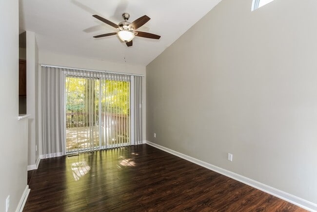 Building Photo - Beautiful Bi-Level Home in Boone