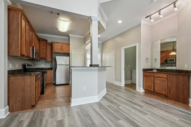 Building Photo - 212 Capri Pl