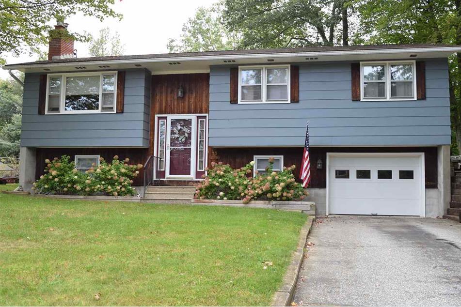 House Exterior front - 13 Hilltop Ct