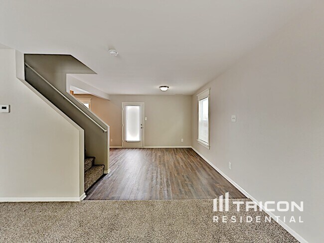 Foto del edificio - 10864 Grace Dr