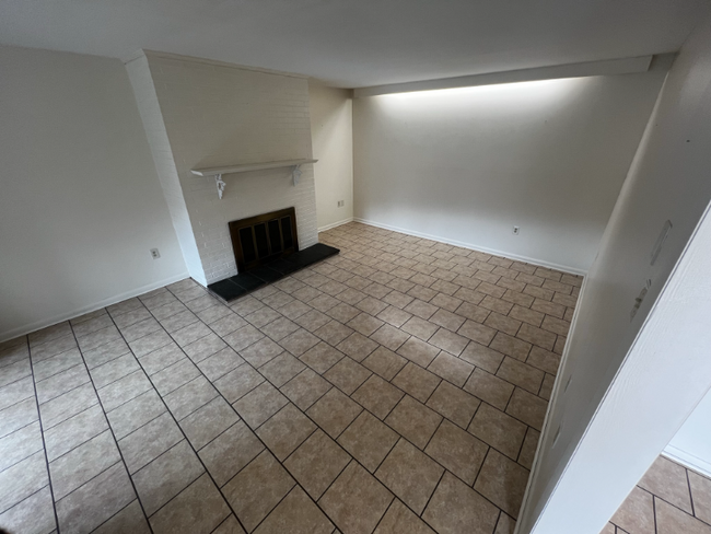 Foto del edificio - 143 Mountain View Dr SW