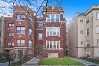Building Photo - 6833 S Merrill Ave