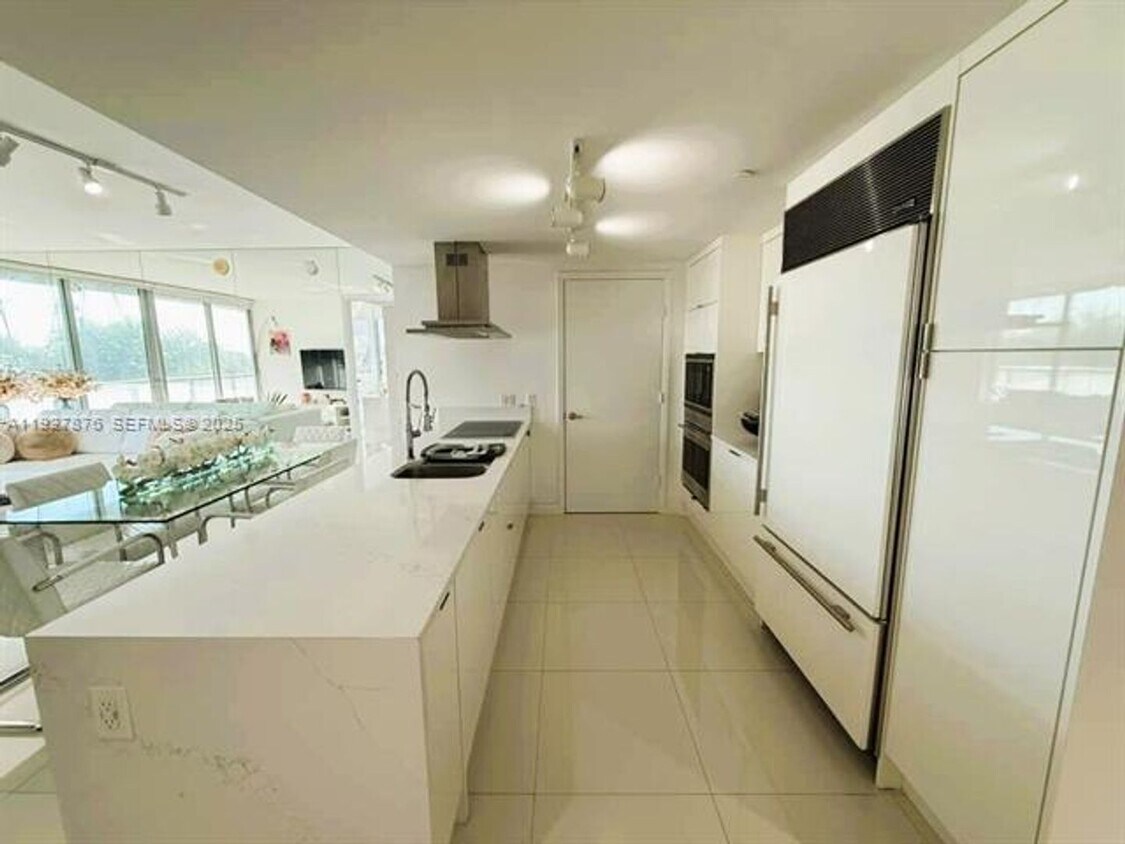 Photo - 495 Brickell Ave unit 511 (A11927876)