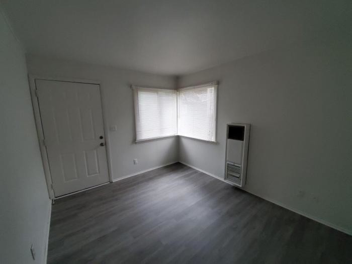 Primary Photo - 1 bedroom in Everett WA 98201