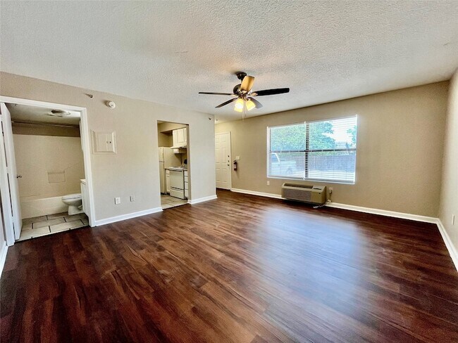 Foto del edificio - 701 W Sycamore St