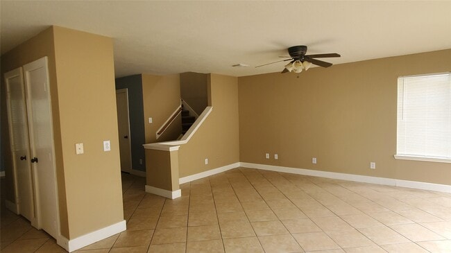 Building Photo - 6207 Spruce Bough Ct