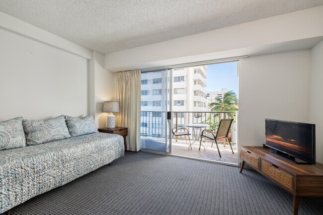 Foto del edificio - 2440 Kuhio Ave