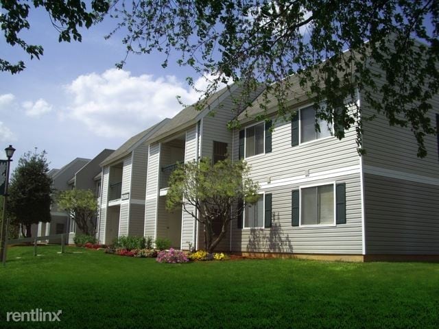 Building Photo - 9111 N Arch Village Ct