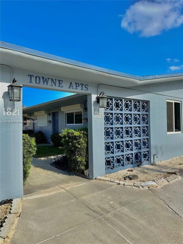 Foto principal - 1821 N 17th Ct