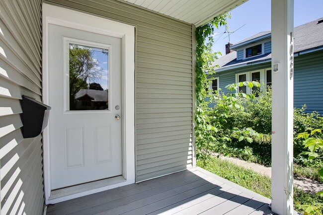 Building Photo - 4BD 2BA House in Saint Paul. AVAILABLE JUN...