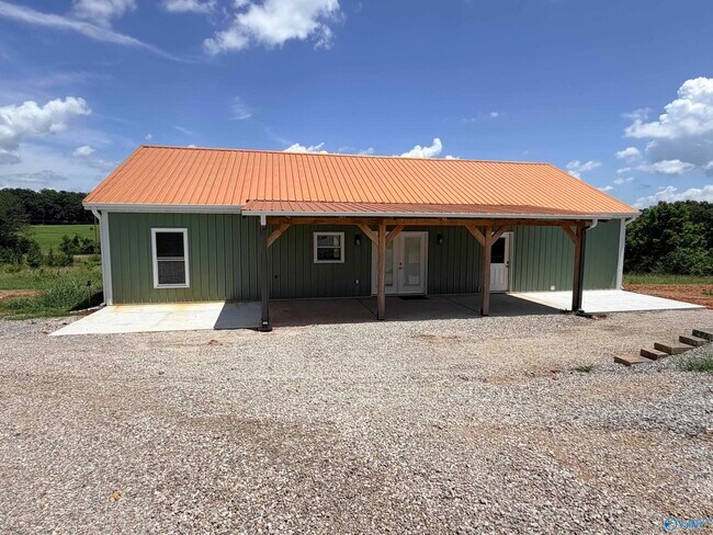 Foto del edificio - 18107 Cox Rd