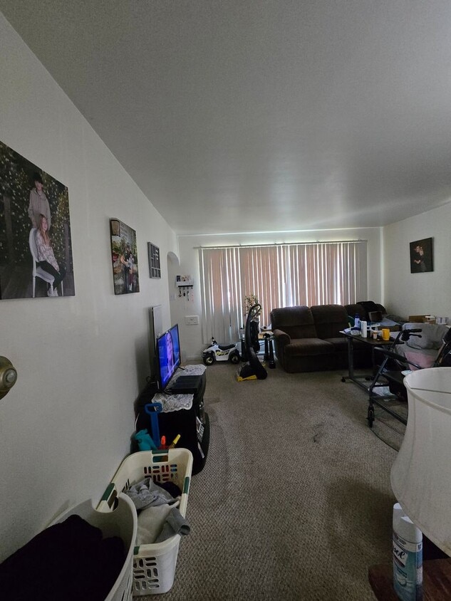 Foto principal - 2239 S 77th St