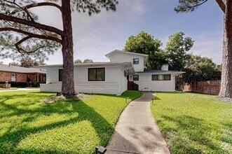 Building Photo - 6549 St Moritz Ave