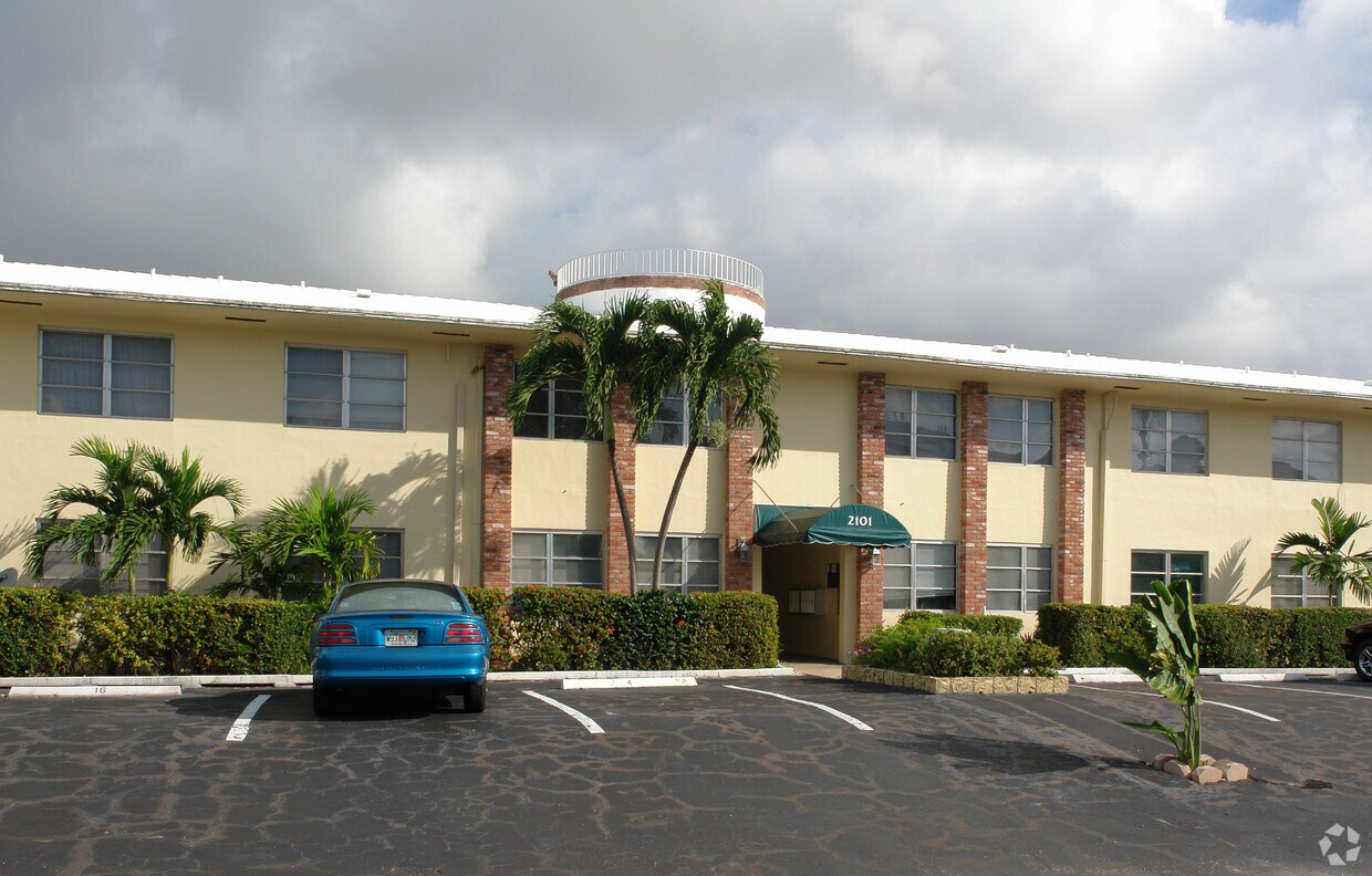 tribeca apartments pompano beach displaycaseforlegovwcampervan