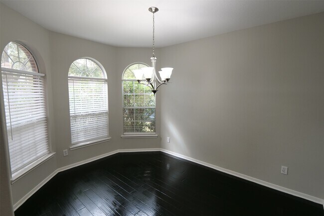 Building Photo - 26814 Harwood Heights Dr