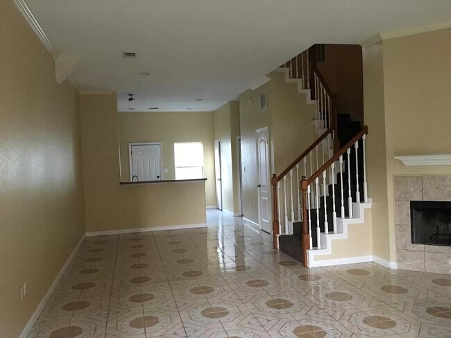 Building Photo - 4227 Benard Ct