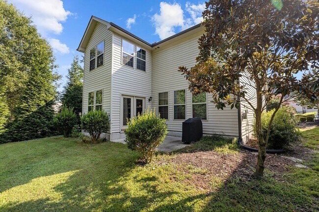 Building Photo - 2304 Everstone Rd