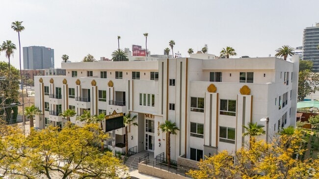 Building Photo - Sophia Hollywood