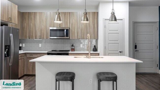 Foto del edificio - 2323 E Highland Ave