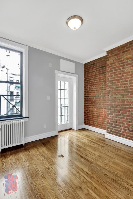 Building Photo - 252 Mott St