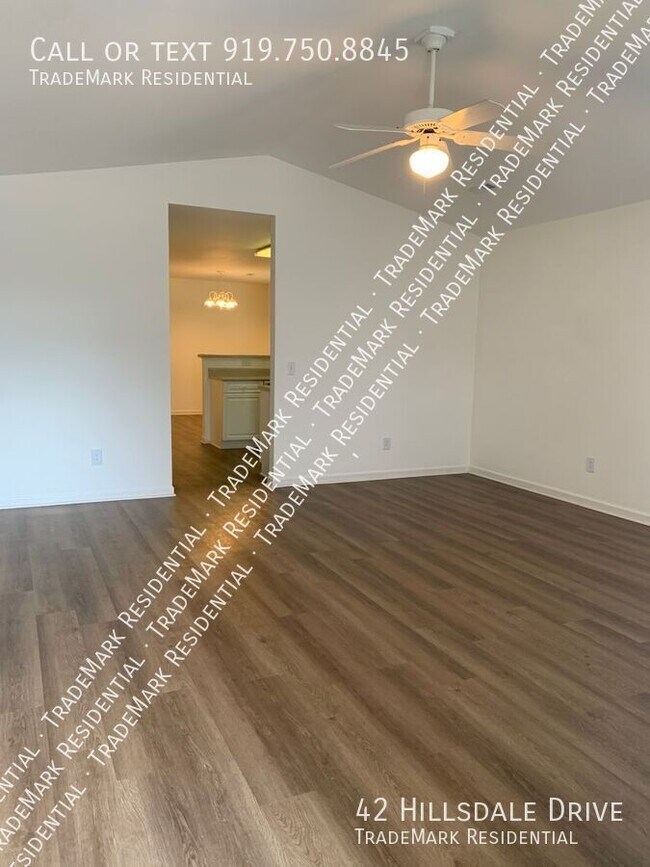 Building Photo - 42 Hillsdale Dr