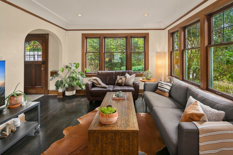 Photo - 2226 E Louisa St