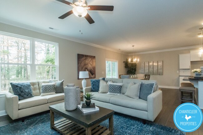 Foto del edificio - 2527 Reynolds Dr