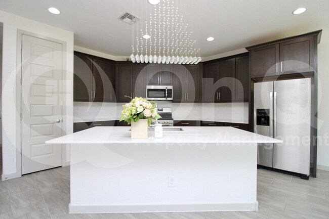 Foto del edificio - 4085 S Quinn Ave