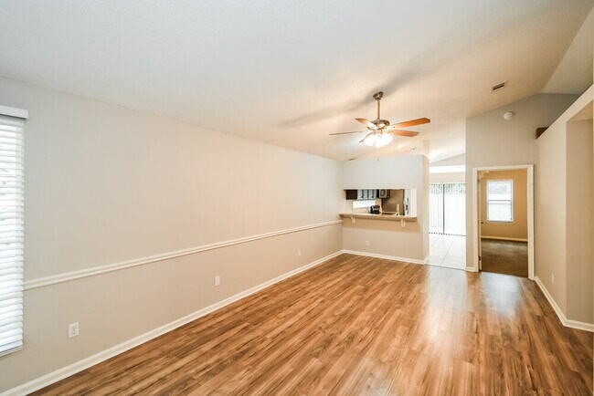 Foto del edificio - 2610 Malibu Cir