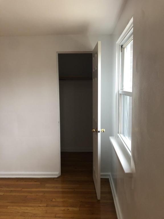 Foto principal - 441 Lawn Ave