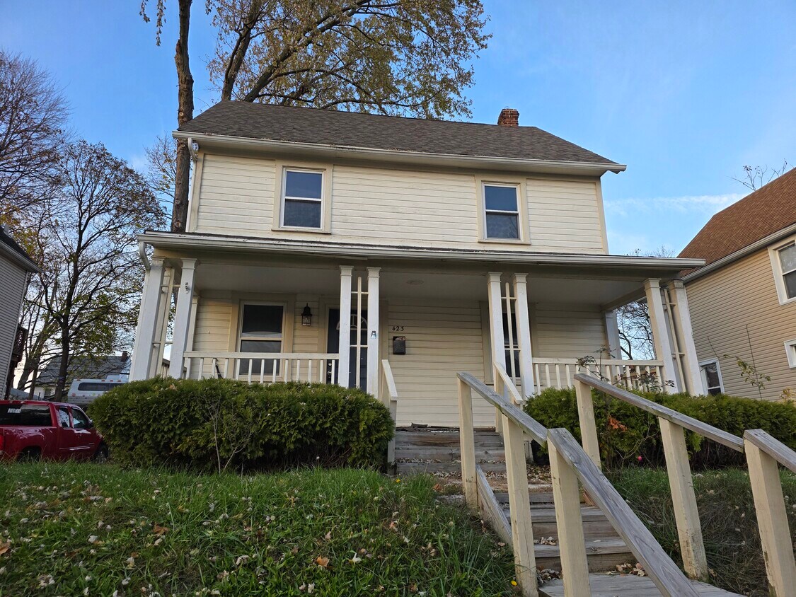 Foto principal - 423 Cypress Ave