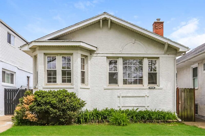 Foto principal - 6209 N Maplewood Ave