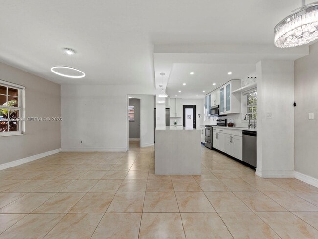 Foto del edificio - 3605 SW 122nd Pl