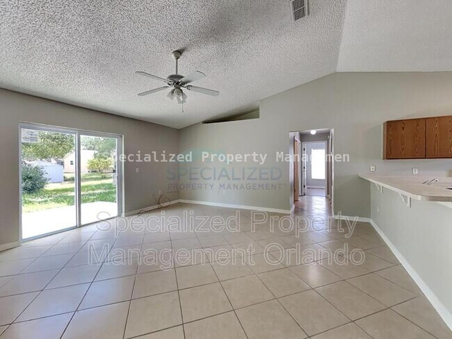 Building Photo - 3019 Mapleshade St