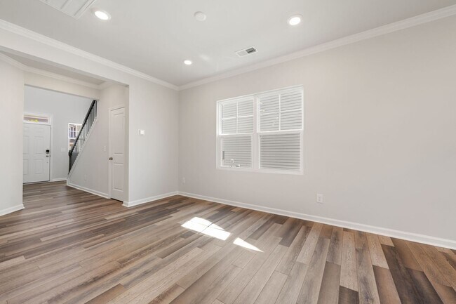 Building Photo - Available Now! Newly built 4 bedroom home ...
