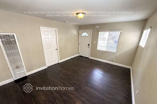 Foto del edificio - 1440 E 52nd St