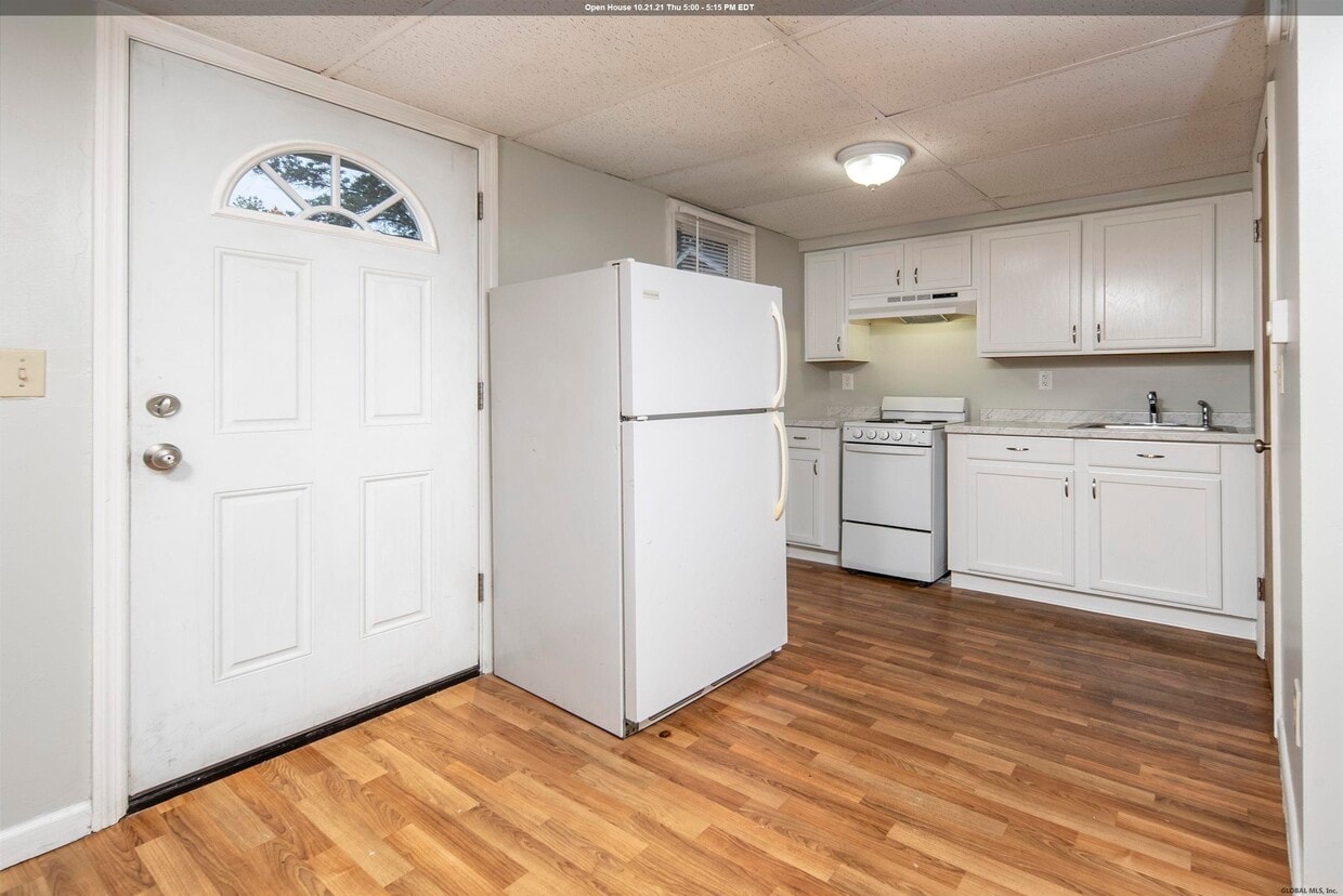 1261 NY7 Unit 17, Troy, NY 12180 Apartment for Rent in Troy, NY