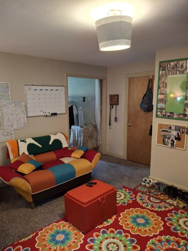 Foto principal - 210 N Prairie St