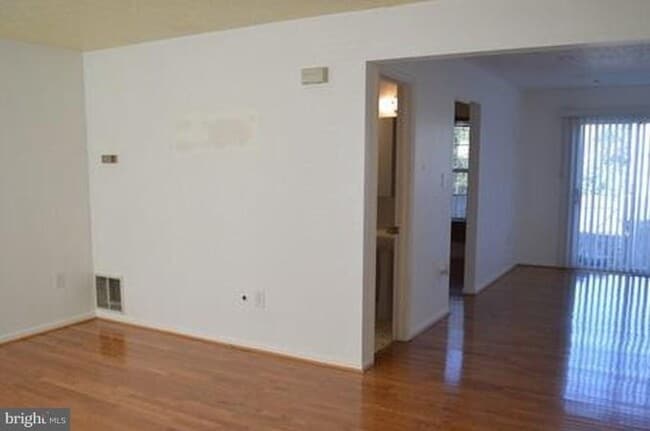Building Photo - 2905 Charredwood Dr