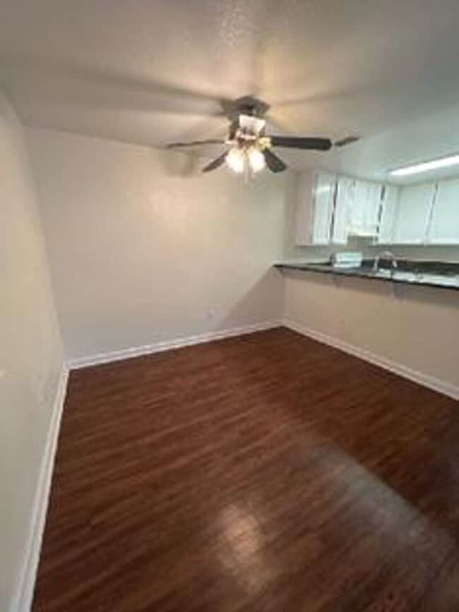 Foto del edificio - COMING SOON...TRINITY RIVER CONDO - 2 BR/2BA