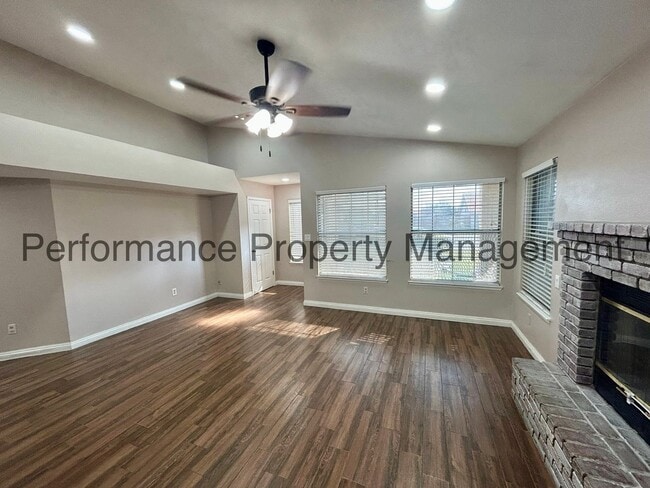 Building Photo - 14300 San Jose Ave