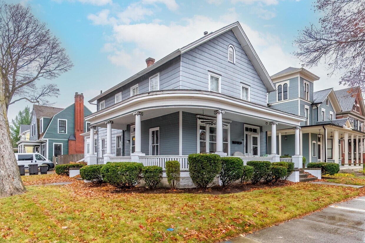 Foto principal - 901 W Wayne St