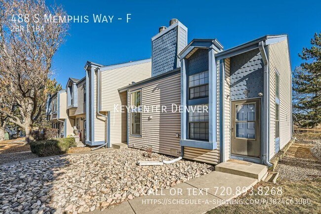 Building Photo - Charming 2 Bed 1 Bath Townhome with Deck a...