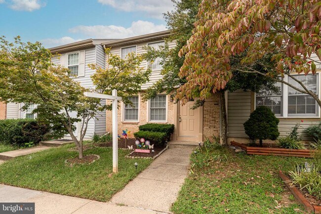 Foto del edificio - 6320 Lightburn Ct