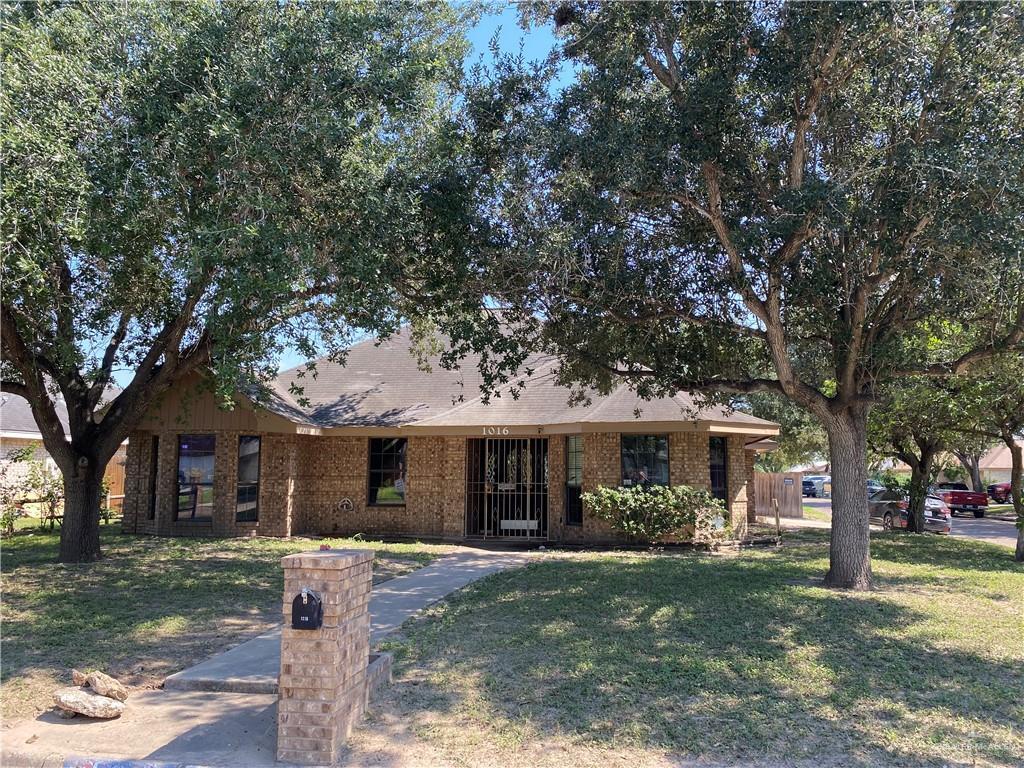 Foto principal - 1016 Francis Dr