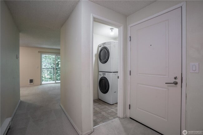 Foto del edificio - 230 SW Clark St