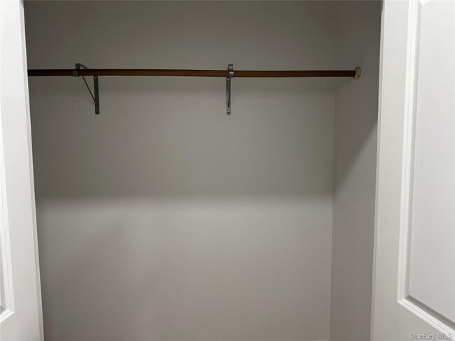 Foto del edificio - 754 Manhattan Ave